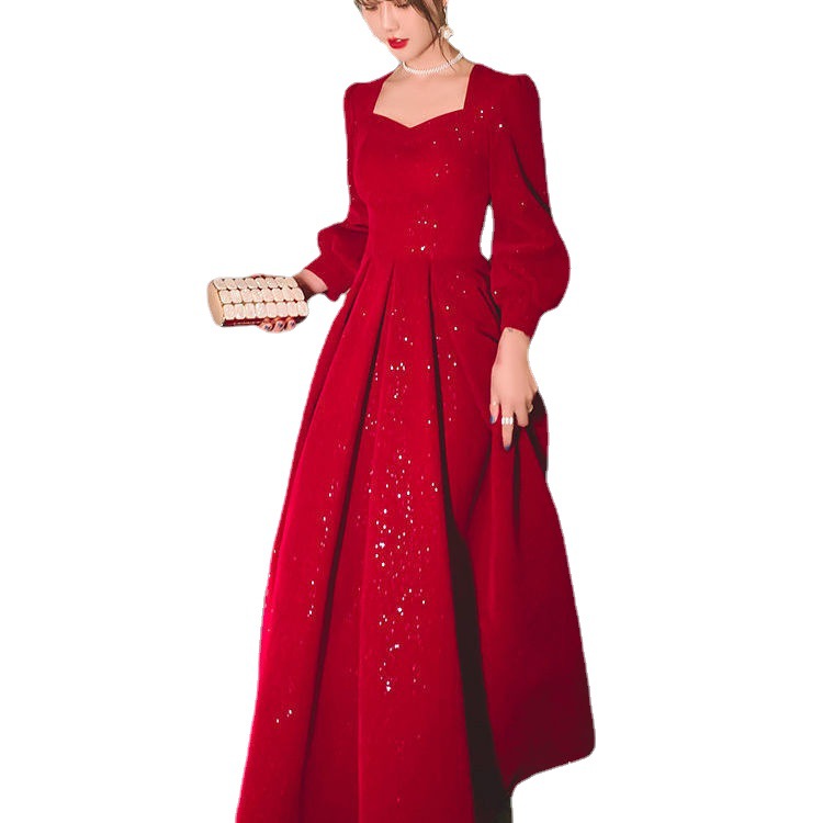 Evening Gown For Banquetselegant And Sophisticated